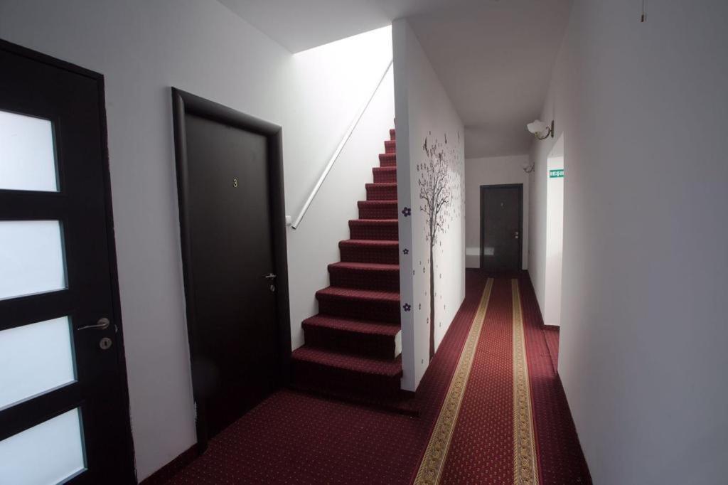 La Vila Maria Бухарест Экстерьер фото